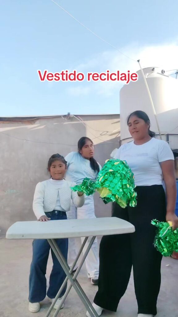 vertidos ilegales Vestido reciclaje huarachi gracias por ver el videoimage 576x1024 1